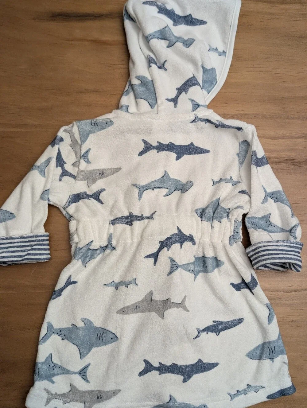 0-9 M Baby Hooded Bathrobe - Blue & White Shark Plush Robe w/ Tie Waist